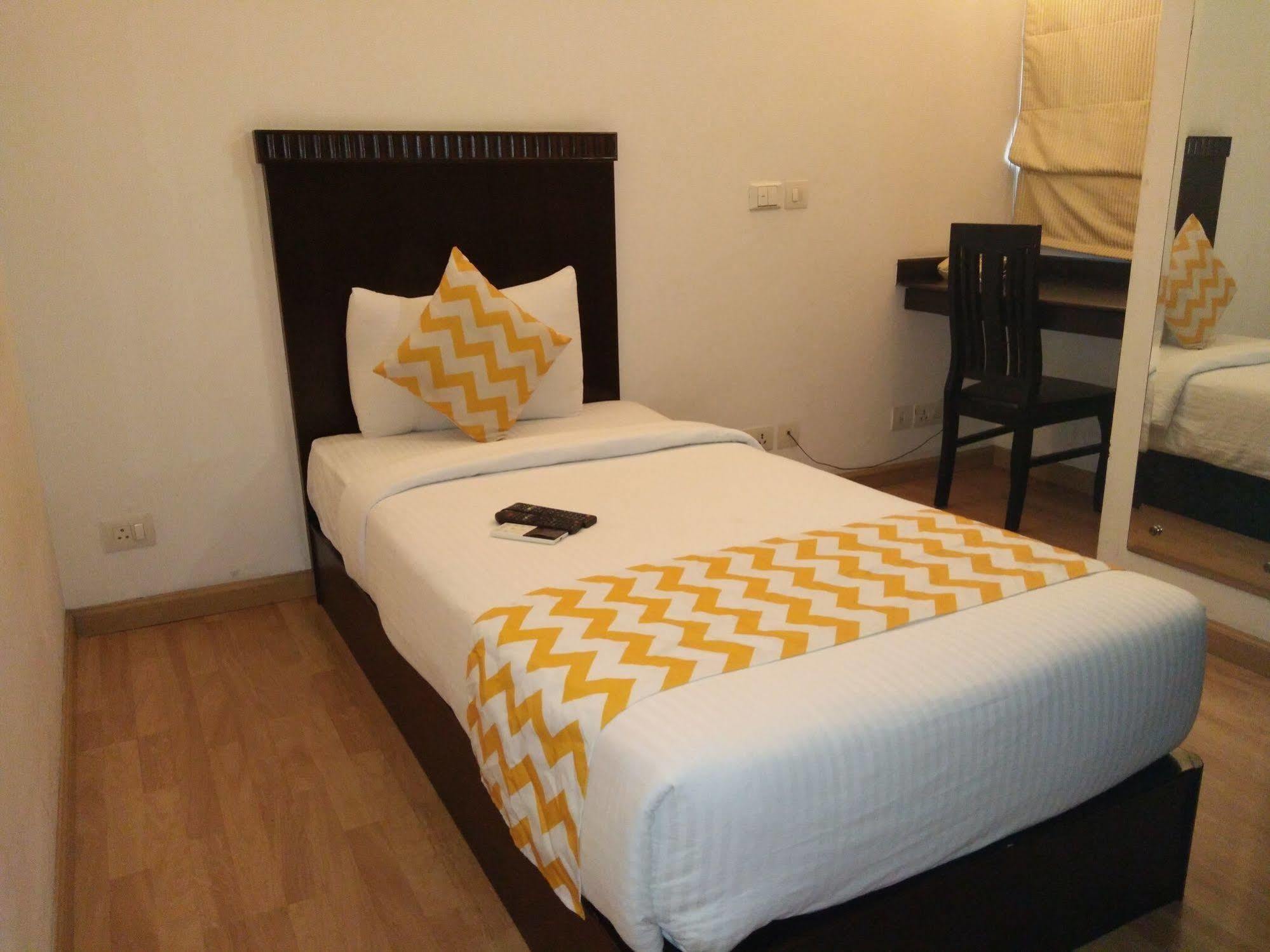 Hotel Mint Casa New Delhi Luaran gambar
