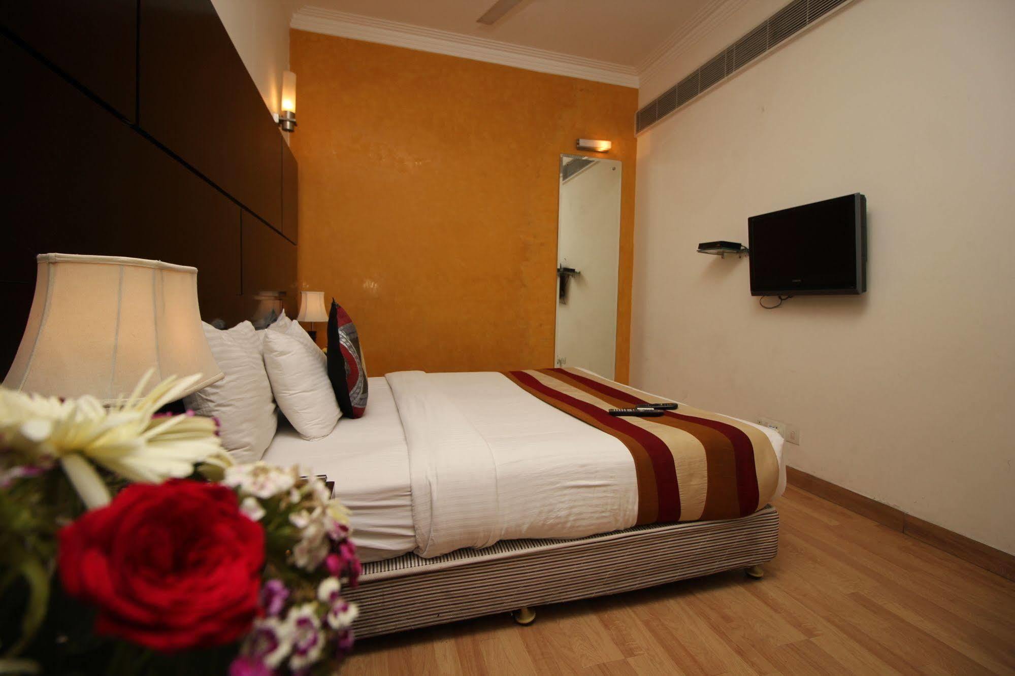 Hotel Mint Casa New Delhi Luaran gambar